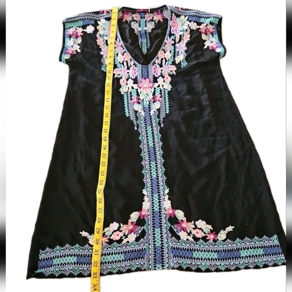 Johnny Was Womens Black Embroidered Bohemian Tunic Dress XS - Picture 14 of 14
